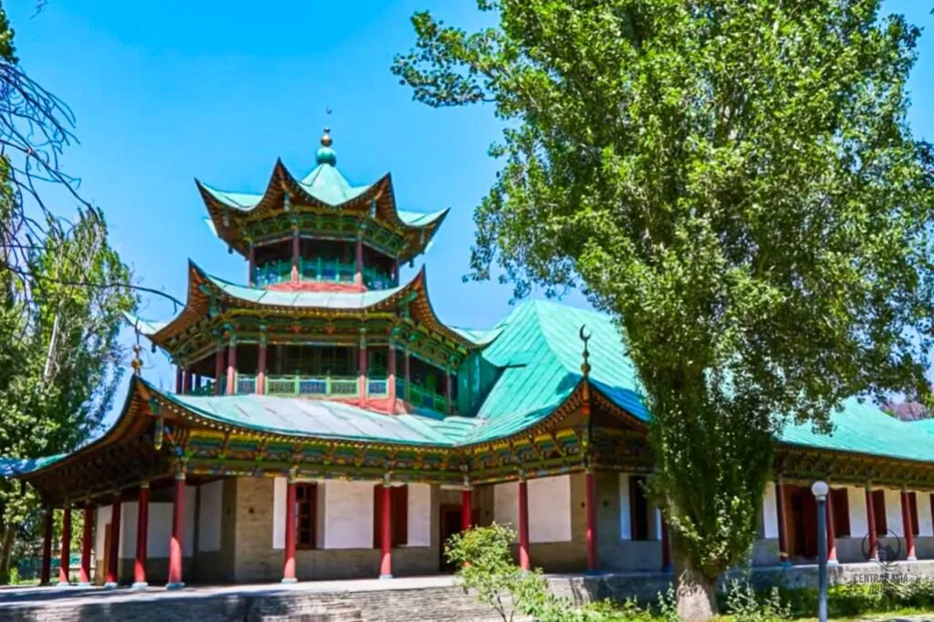 Zharkent mosque area near the town centre, close to the Zhibek Zholy commercial corridor.